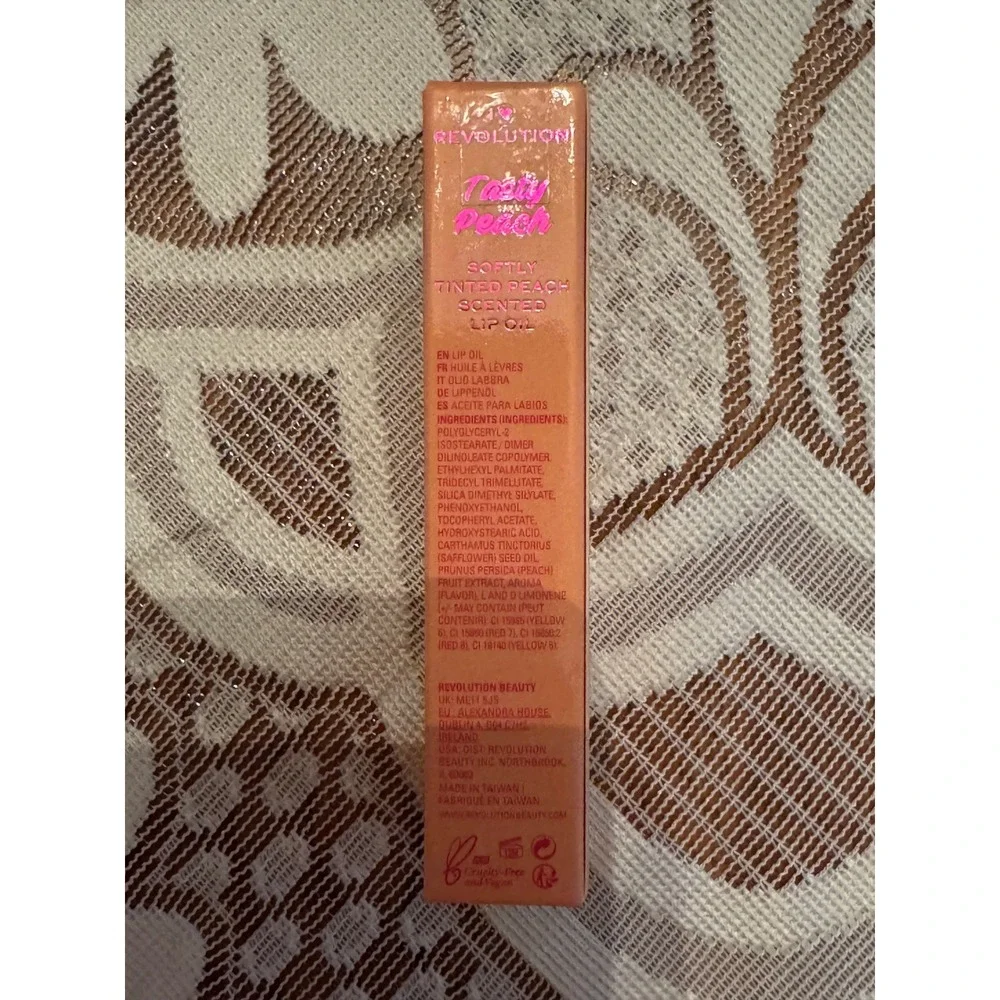 I Heart Revolution Tasty Peach Lip Oil Peachy Keen Softly Tinted Scented 6ml